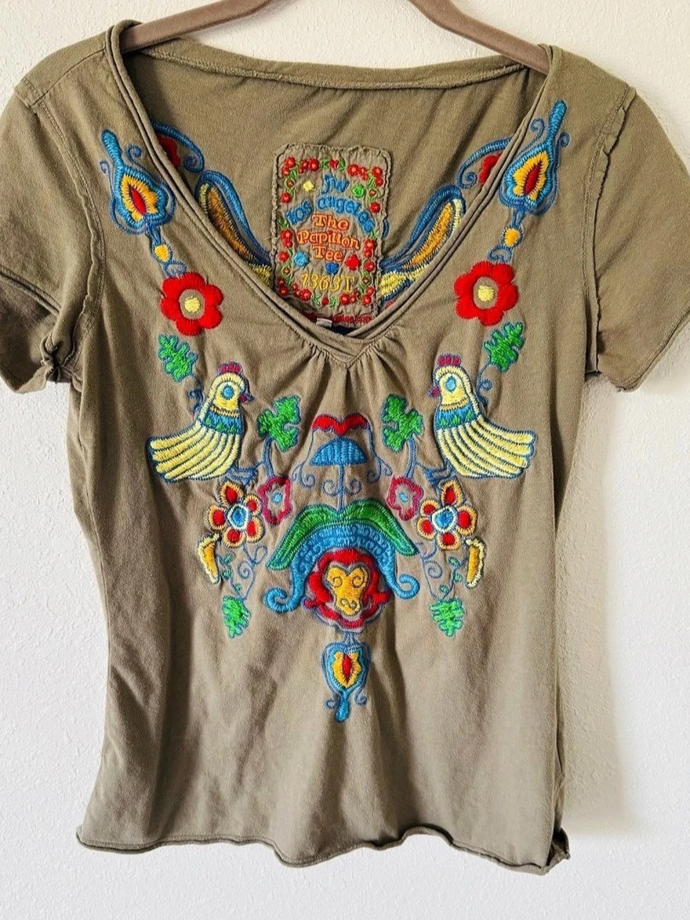 Johnny Was The Papillon Tee Embroidered Short Sleeve Tee Size Medium